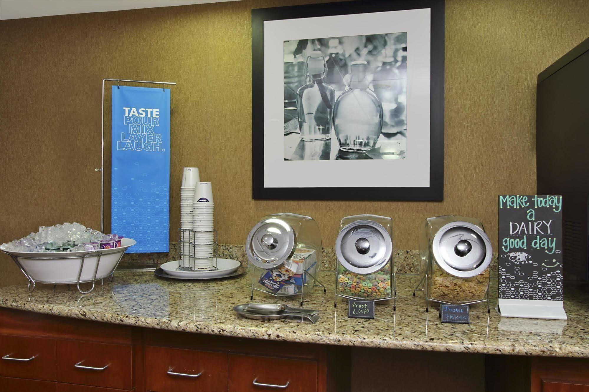 Hampton Inn & Suites מוריי מראה חיצוני תמונה